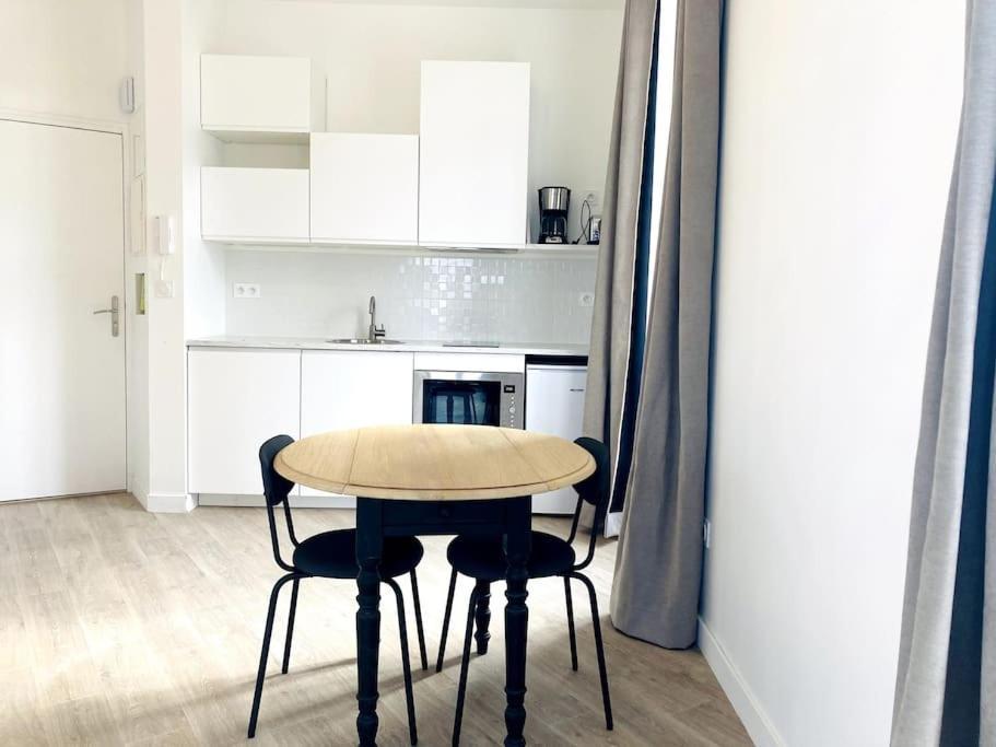 La Belle Consigne - Appartements Dinan Centre Gare Bagian luar foto