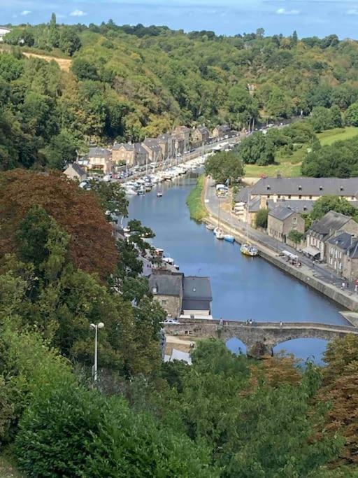 La Belle Consigne - Appartements Dinan Centre Gare Bagian luar foto