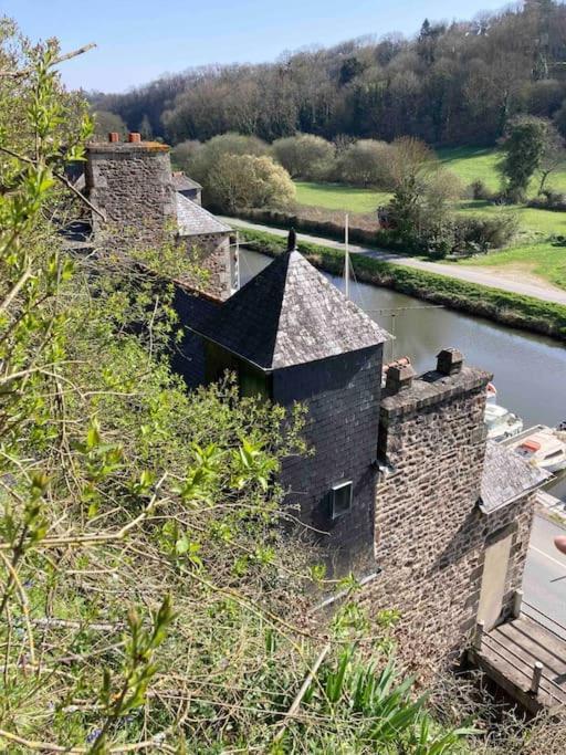 La Belle Consigne - Appartements Dinan Centre Gare Bagian luar foto